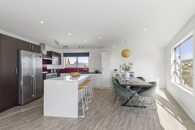 Photo of property in 22a Main Road, Titahi Bay, Porirua, 5022