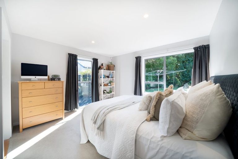 Photo of property in 39b Gemstone Drive, Birchville, Upper Hutt, 5018