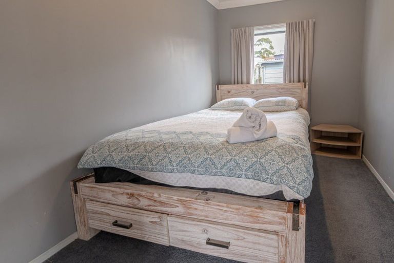 Photo of property in 7 Kowhai Street, Kaka Point, Balclutha, 9271