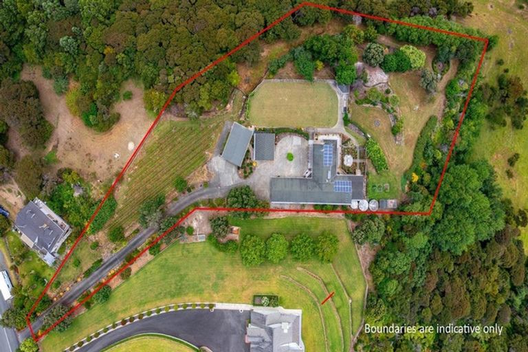 Photo of property in 76 Brick Bay Drive, Sandspit, Warkworth, 0982