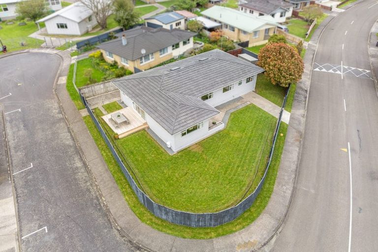Photo of property in 2 Mitre Grove, Trentham, Upper Hutt, 5018