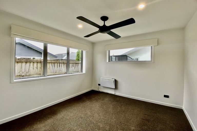 Photo of property in 12 Robert Duncan Road, Belfast, Christchurch, 8051