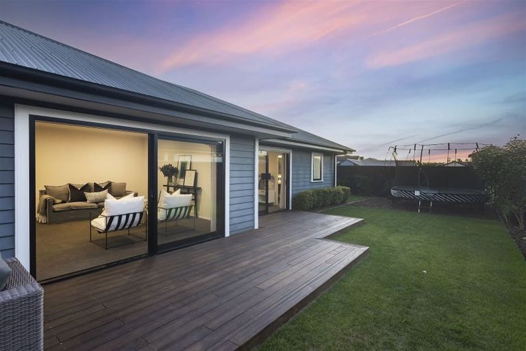 Photo of property in 219 Cavendish Road, Casebrook, Christchurch, 8051