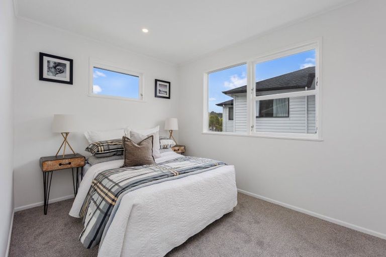 Photo of property in 21 Compton Street, Hillcrest, Auckland, 0627
