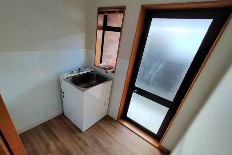 Photo of property in 18 Totara Road, Awapuni, Palmerston North, 4412