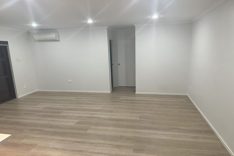 Photo of property in 62 Matarangi Road, East Tamaki, Auckland, 2013