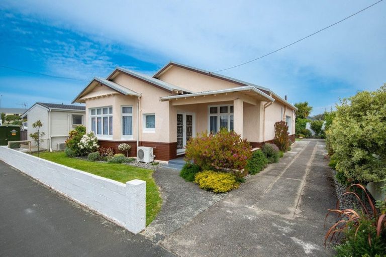 Photo of property in 124 Prince Albert Road, Saint Kilda, Dunedin, 9012