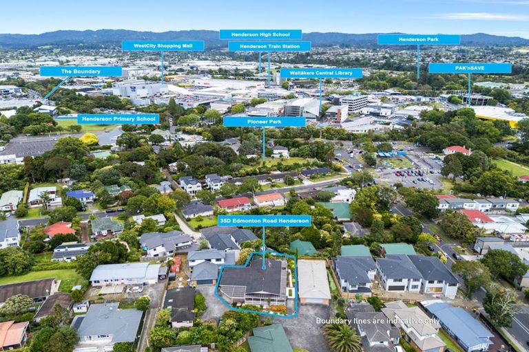 Photo of property in 35d Edmonton Road, Henderson, Auckland, 0612
