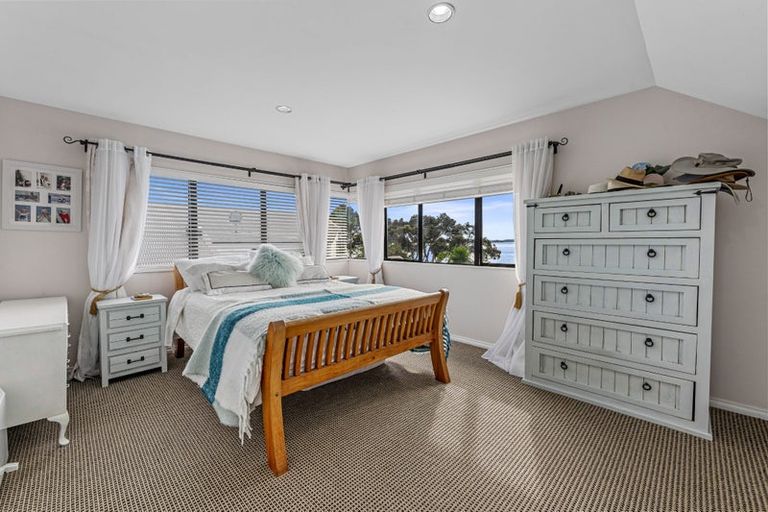 Photo of property in 108 Clovelly Road, Bucklands Beach, Auckland, 2012