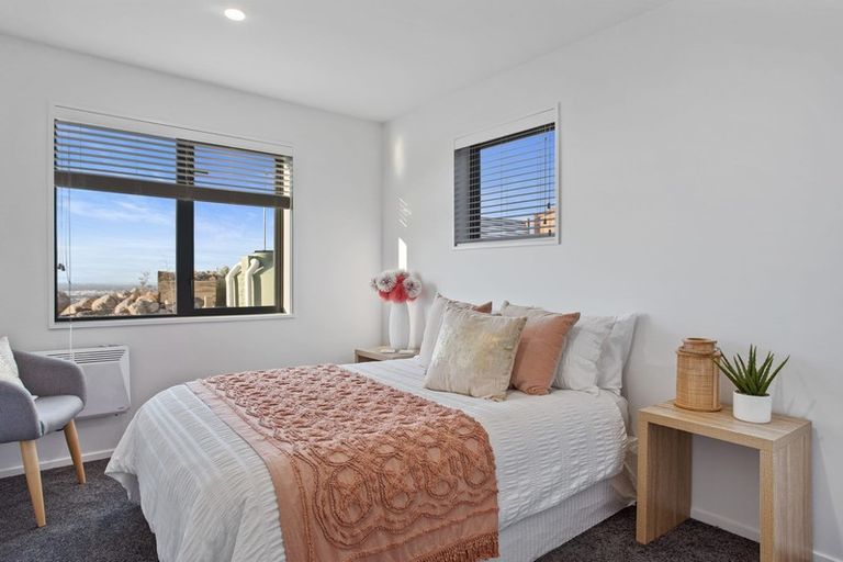 Photo of property in 34 Hawkshead Way, Westmorland, Christchurch, 8025