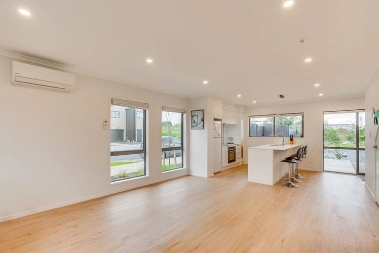 Photo of property in 29 Green Bamboo Road, Hobsonville, Auckland, 0616