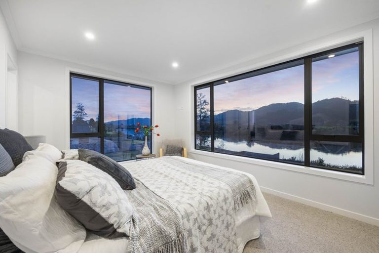 Photo of property in 92 Great South Road, Pokeno, 2402