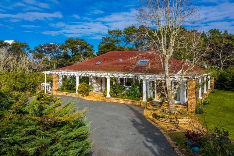 Photo of property in 135a Upper Harbour Drive, Greenhithe, Auckland, 0632