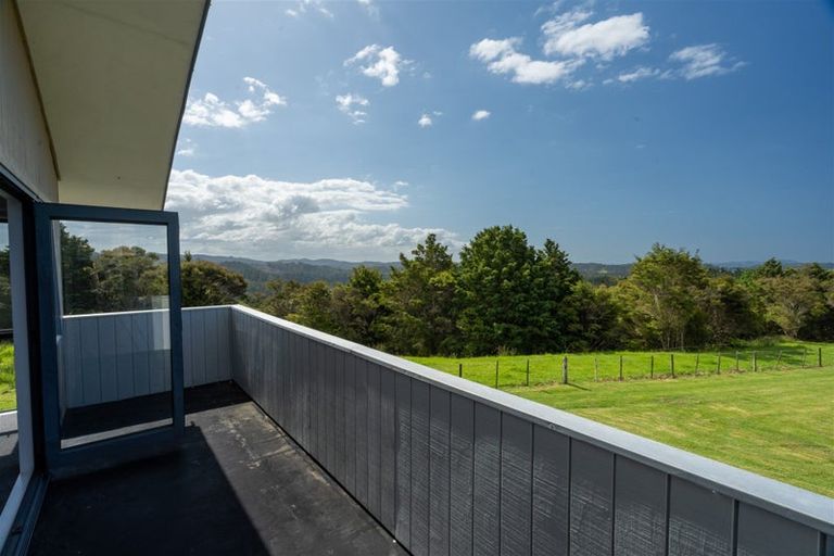 Photo of property in 42 Piwakawaka Rise, Karetu, 0283