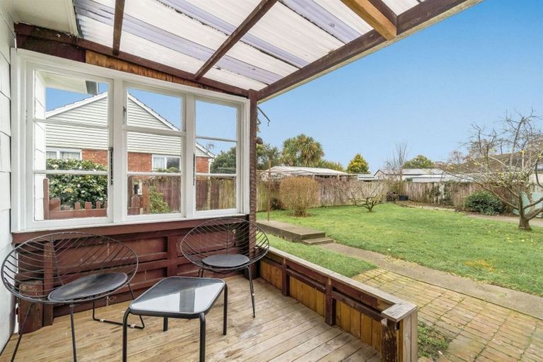 Photo of property in 324 Hills Road, Mairehau, Christchurch, 8013