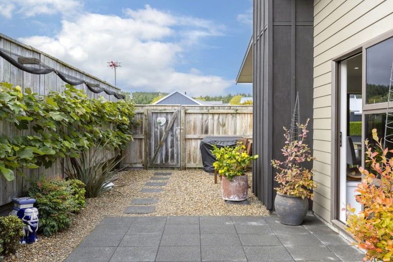 Photo of property in 22 Victoria Street, Richmond Heights, Taupo, 3330