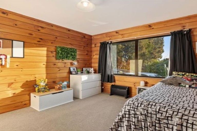 Photo of property in 20 Green Road, Dairy Flat, Albany, 0792