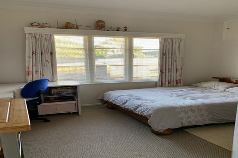 Photo of property in 60a Opaheke Road, Opaheke, Papakura, 2113