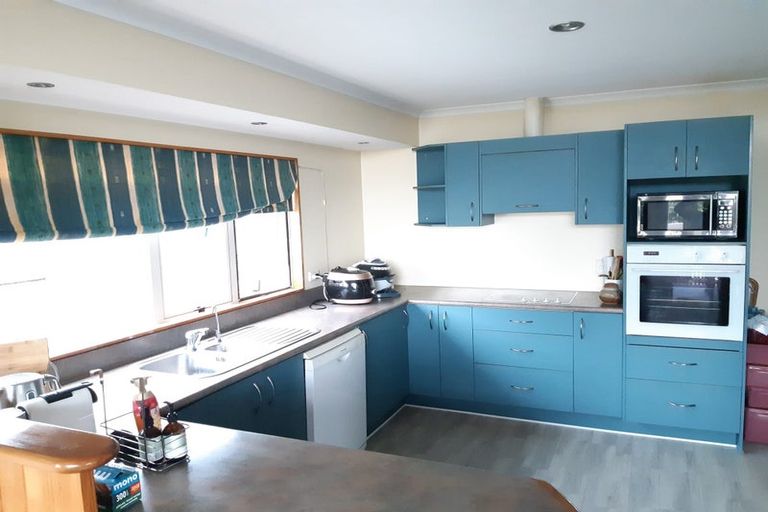 Photo of property in 20 Astor Place, Welcome Bay, Tauranga, 3112