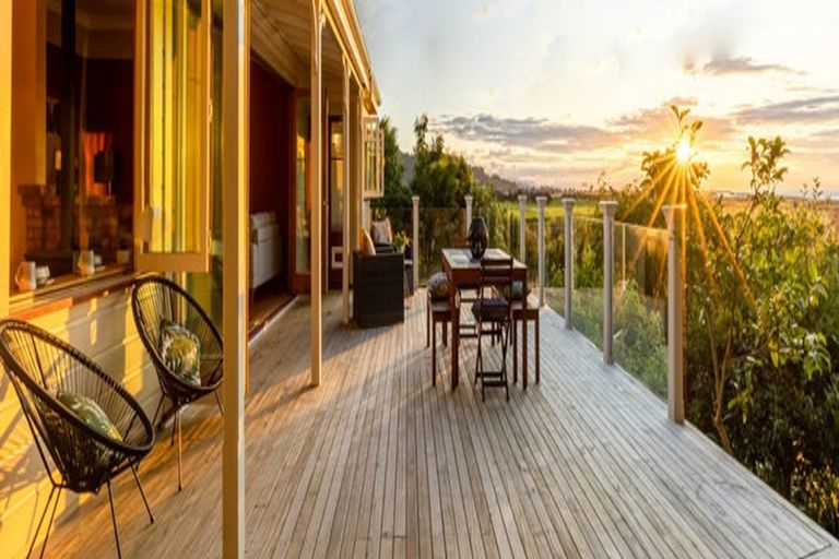 Photo of property in 21 Athol Street, Glenduan, Nelson, 7071