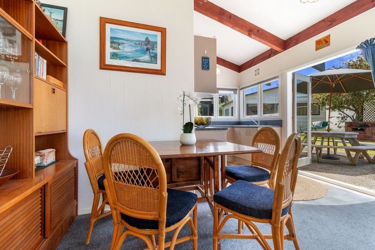 Photo of property in 34 Vista Paku, Pauanui, Hikuai, 3579