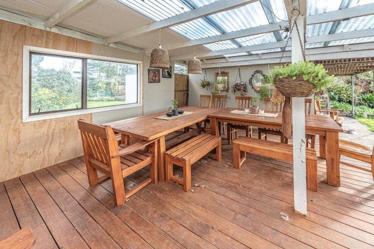 Photo of property in 102 Putiki Drive, Putiki, Whanganui, 4500