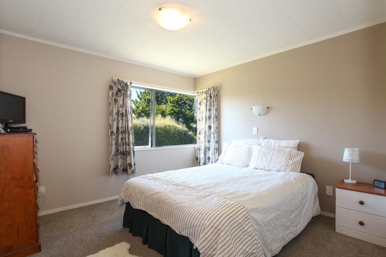 Photo of property in 27 Ronald Court, Pukete, Hamilton, 3200