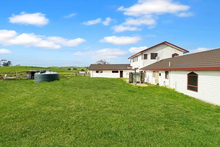 Photo of property in 558 State Highway 1, Wellsford, 0975