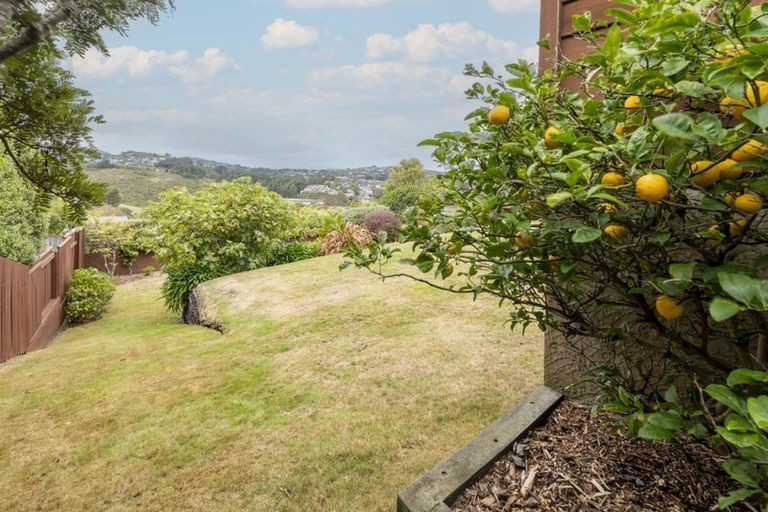 Photo of property in 7 Montrose Grove, Churton Park, Wellington, 6037