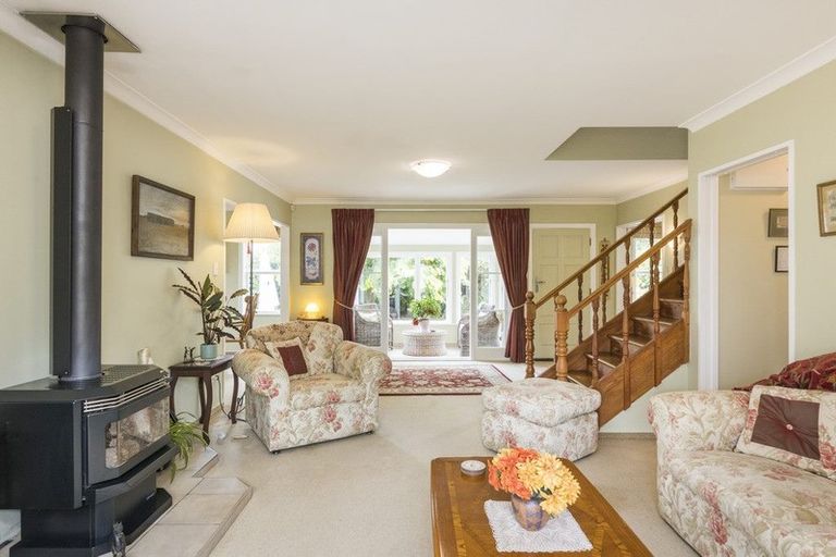 Photo of property in 26 Saint Albans Avenue, Hokowhitu, Palmerston North, 4410