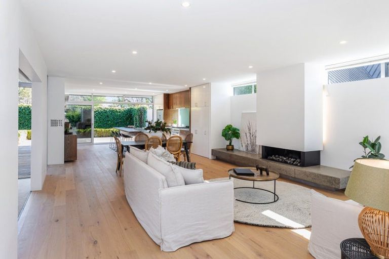 Photo of property in 39a Hamilton Avenue, Ilam, Christchurch, 8041