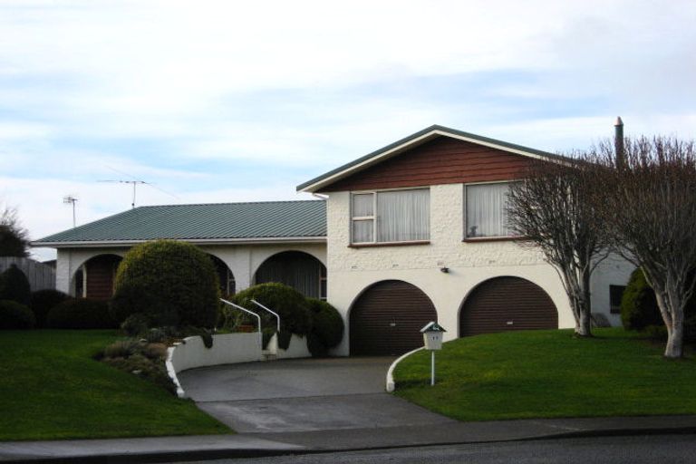 Photo of property in 17 Elm Crescent, Gladstone, Invercargill, 9810