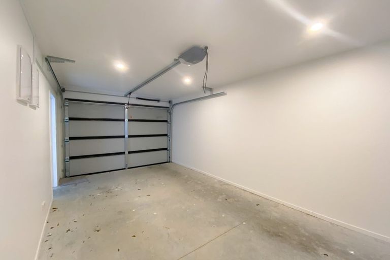 Photo of property in 7 Apple Lane, Henderson, Auckland, 0610