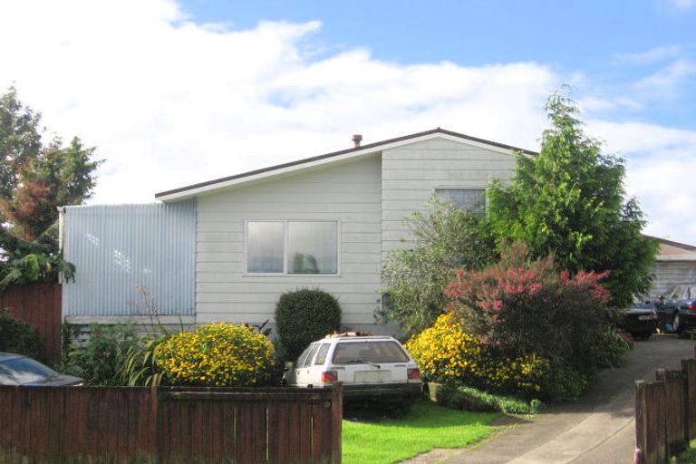 Photo of property in 31 Holdens Road, Henderson, Auckland, 0612