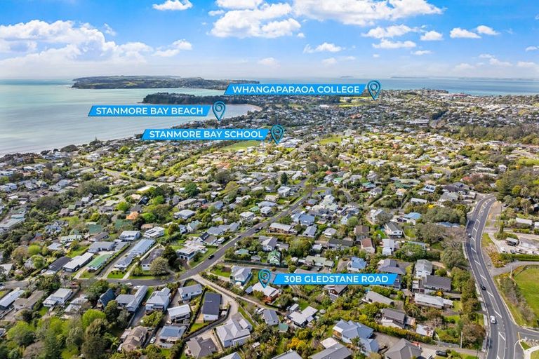 Photo of property in 30b Gledstane Road, Stanmore Bay, Whangaparaoa, 0932