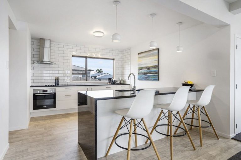 Photo of property in 150 Tirohanga Drive, Whangamata, 3620