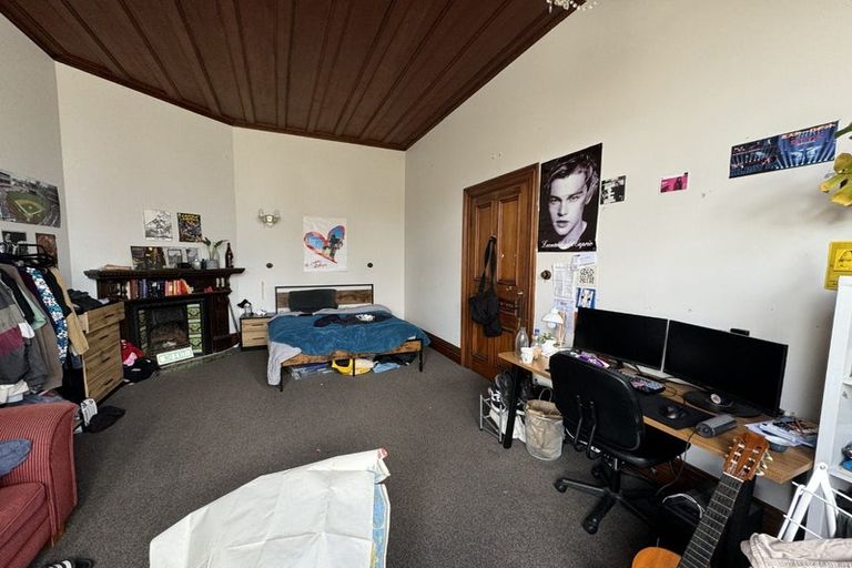 Photo of property in 37 Te Wharepouri Street, Berhampore, Wellington, 6023