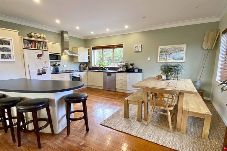 Photo of property in 53 Gladstone Terrace, Gladstone, Invercargill, 9810