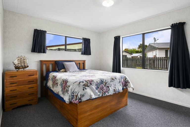 Photo of property in 12 Mansell Crescent, Bulls, 4818