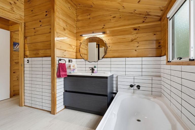 Photo of property in 50 William James Lane, Makarau, Warkworth, 0984