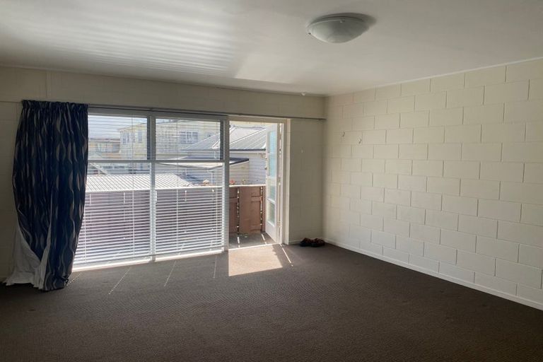 Photo of property in 9 Esplanade Road, Mount Eden, Auckland, 1024
