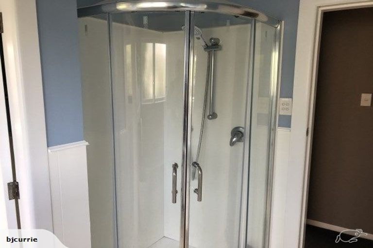 Photo of property in 16 Aspiring Avenue, Milson, Palmerston North, 4414