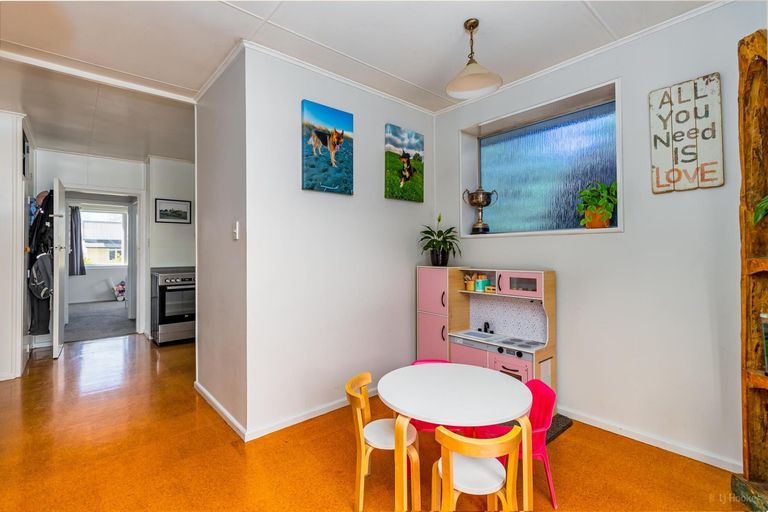 Photo of property in 24 High Street, Geraldine, 7930