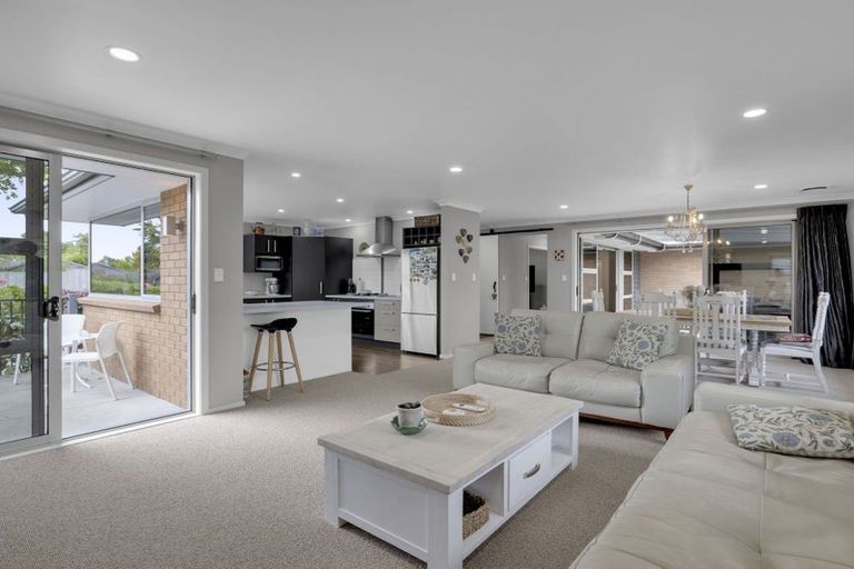 Photo of property in 9a Bronte Place, Leamington, Cambridge, 3432