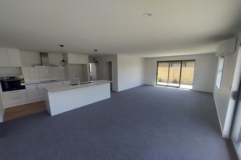 Photo of property in 9 Sarah Nicholls Street, Belfast, Christchurch, 8051