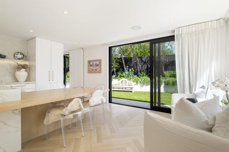 Photo of property in 78a Rame Road, Greenhithe, Auckland, 0632