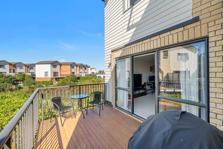 Photo of property in St Claire Village, 80/172 Mcleod Road, Te Atatu South, Auckland, 0610