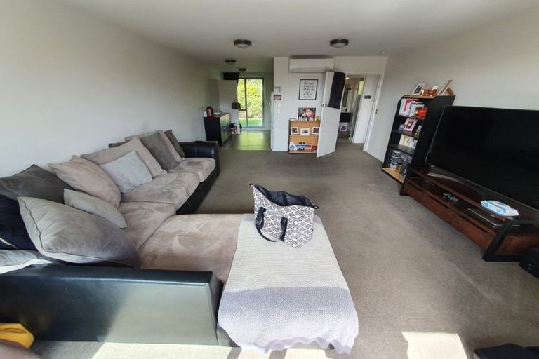 Photo of property in 9 Siddal Place, Richmond, Christchurch, 8013