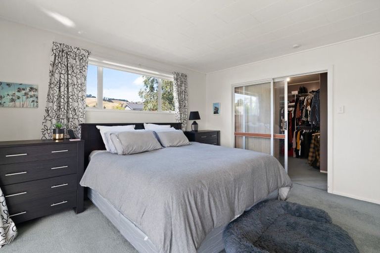 Photo of property in 34 Kinmont Crescent, Kinmont Park, Mosgiel, 9024