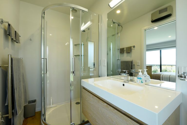 Photo of property in 28 Concordia Drive, Richmond, 7020